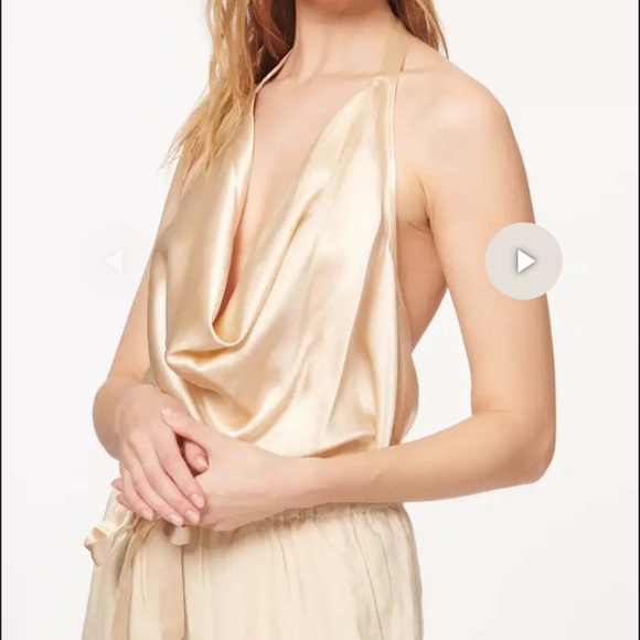 Cami NYC Jackie Top in MAUVE - Picture 2 of 5